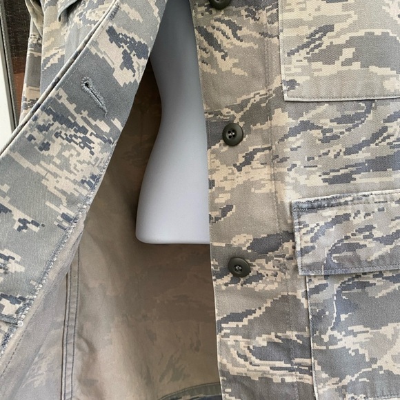 Authentic US Military Jacket, US Army Jacket - Picture 8 of 12